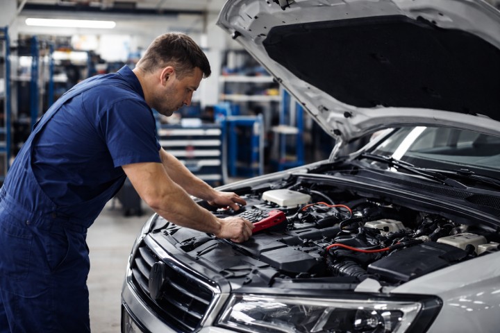 Avtomehanična popravila